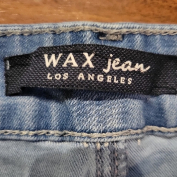 WAX Jeans Los Angeles Distressed Light Wash Straight - Picture 3 of 4